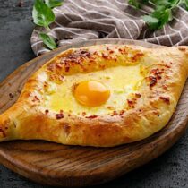Хачапури по-аджарски